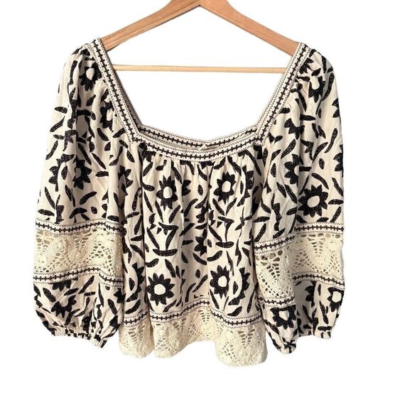 Christian Siriano Tops - CHRISTIAN SIRIANO Linen Blend Blouse Size S Cream Floral Lace Puff Bohemian